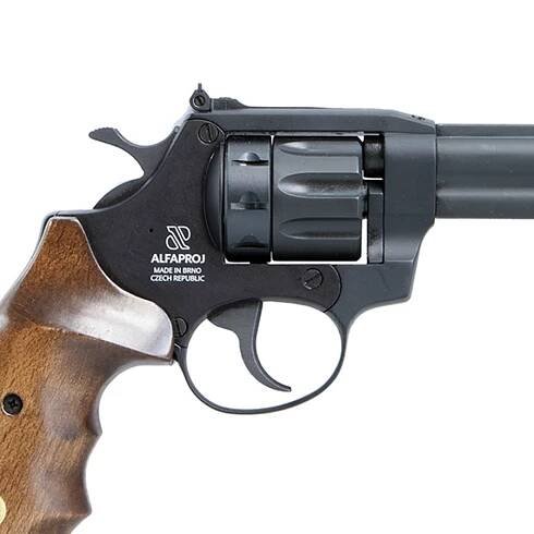 Revolver Alfa model 641 4′′, 6 mm Flobert, černěný, dřevěné střenky
