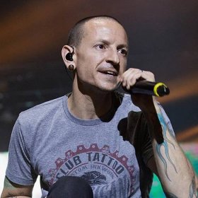 Linkin Park Singer Chester Bennington Dead, Commits Suicide by Hanging