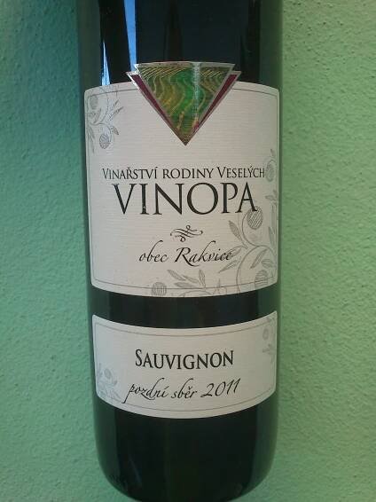 Víno Sauvignon 2011, pozdní sběr, Vinopa