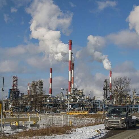 Od ropy k elektřině. Polská matka Unipetrolu může převzít firmu Energa, svolil Brusel