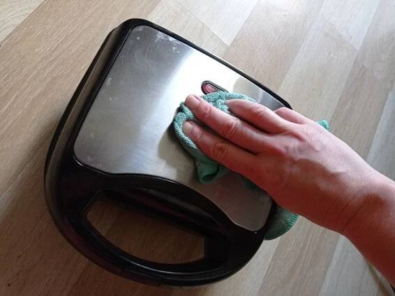 8 domácích prací, které můžete přestat dělat a nic se nestane! • TYČÍČO.cz