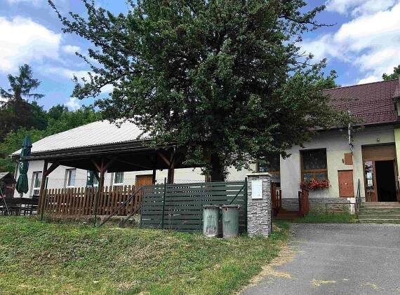 Hospůdka U Bučka ve Skalici u Frýdku-Místku funguje nonstop devadesát let, 20. 7. 2023.