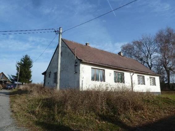 Exekutoři draží domy, byty, pozemky nebo garáže. Koupíte je za pár tisíc! PŘEHLED