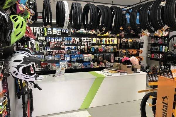 BASESHOP foto 1