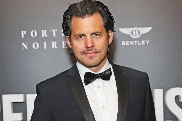 Hallmark's Kristoffer Polaha Talks 'Funny' New Christmas Film and Hope for His Romance Novels' Evolution