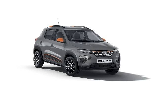 Dacia chce dokázat, že elektromobilita může být pro každého. O úspěchu ale rozhodne až cena