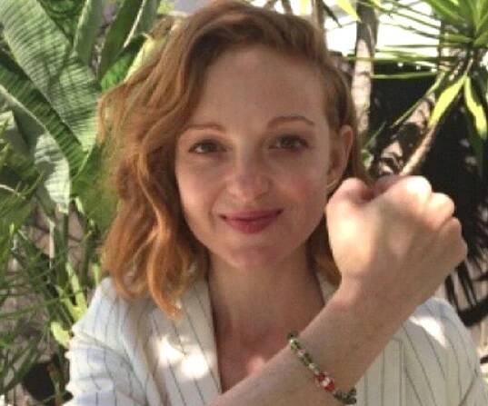 Jayma Mays Biography - Facts, Childhood, Family Life & Achievements