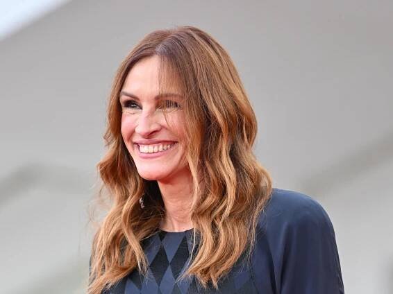Julia Roberts Hints at Return in 'My Best Friend's Wedding' Sequel