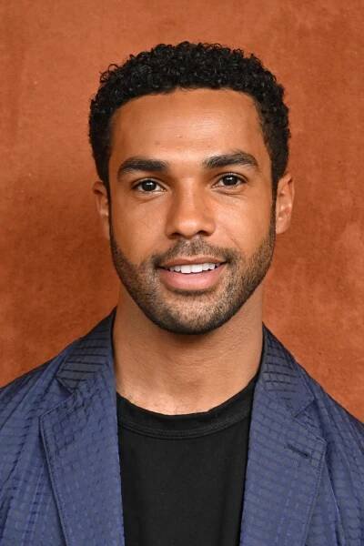 Lucien Laviscount emily in paris