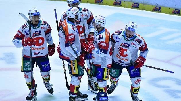 Liga mistrů pro Pardubice končí. V Anglii nestačily na Sheffield