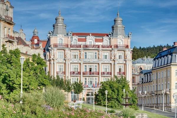 HVĚZDA ENSANA HEALTH SPA HOTEL | Mariánské Lázně