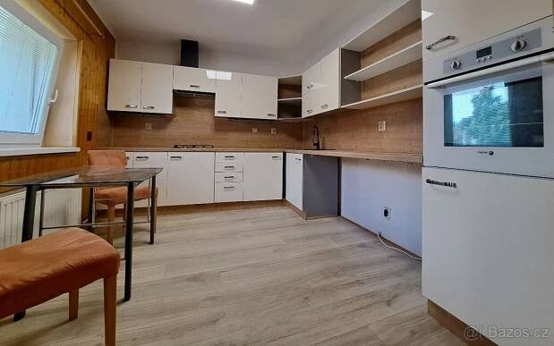 1+1, Moravský Písek, 696 85, 50 m²