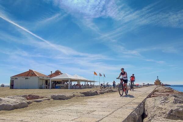 Zum Strand gehen - Camping Miramare