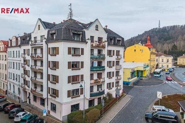 Mezonetový byt 4+1, OV, ul. Raisova, Karlovy Vary