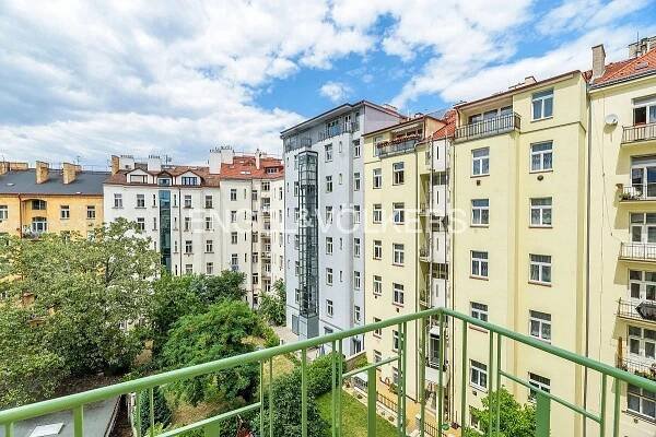 Pronájem Byt 2+kk, Slovinská, Praha 10 - Vršovice