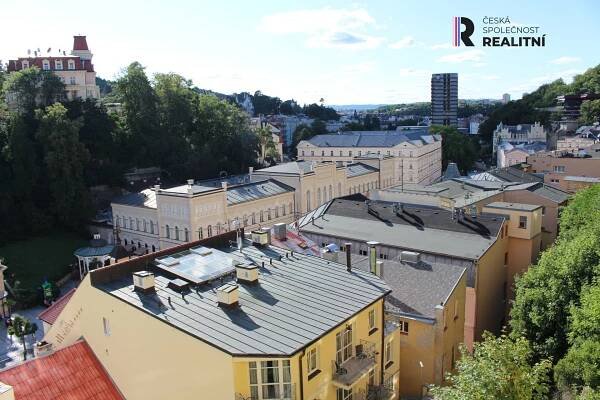 Pronájem bytu 1+1 Karlovy Vary – Česká Společnost Realitní