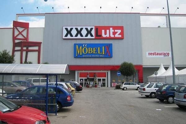 Rakouský řetězec XXXLutz přebírá německého provozovatele značky Asko