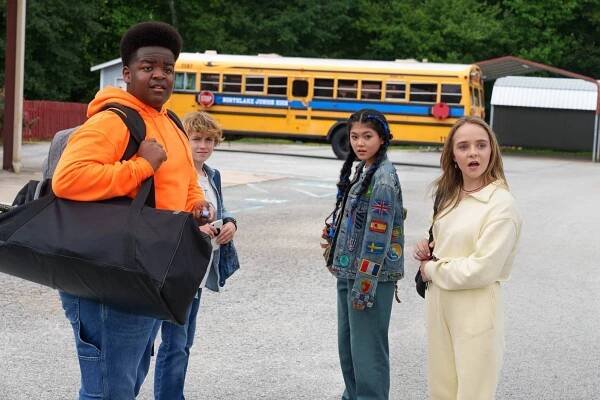 Keith L. Williams, Walker Scobell, Momona Tamada, Abby James Witherspoon - Tajná centrála - Z filmu