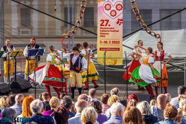 MFF Klatovy - vystoupení na Kolonádě