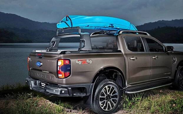 The unique Flexible Rack System in the Ford Ranger Platinum