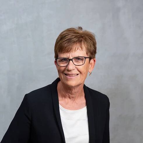 Linda M. Welsch - Moorman, Harting & Company