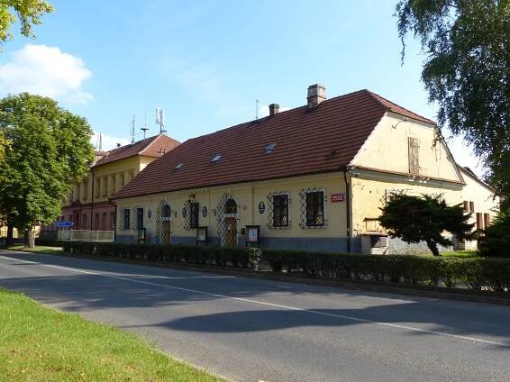 Radnice, Lázně Toušeň, Hlavní č.56.JPG
