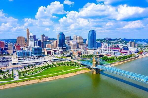 Family Fun on a Budget: How the Pogo Pass Works in Cincinnati
