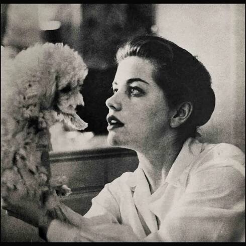 Debbie Reynolds: “Look At Me Now!” - Vintage Paparazzi