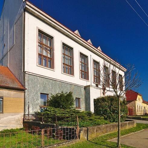 Soubor:Kulturní dům, Olešnice, okres Blansko.jpg