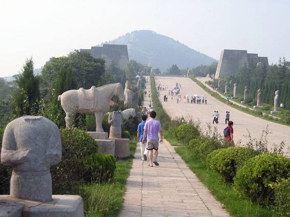 Pyramida – Wikipedie