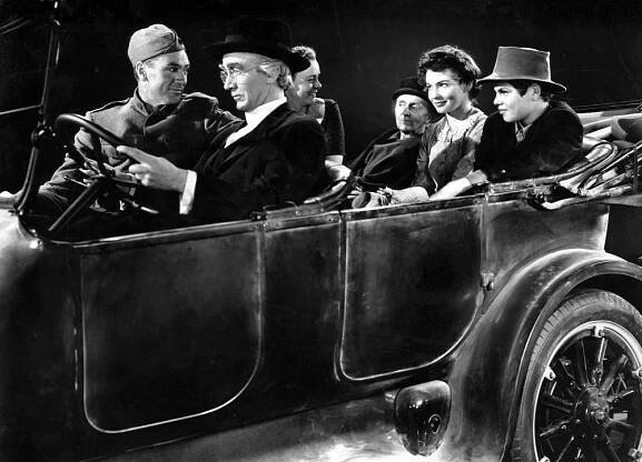 SERGEANT YORK, Gary Cooper, Walter Brennan, June Lockhart, Margaret Wycherly, Joan Leslie, Dickie Moore, 1941