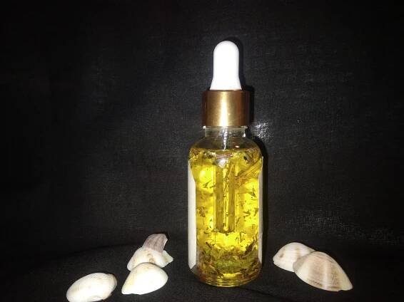 Full Moon Oil – BLACCEMPORIUM