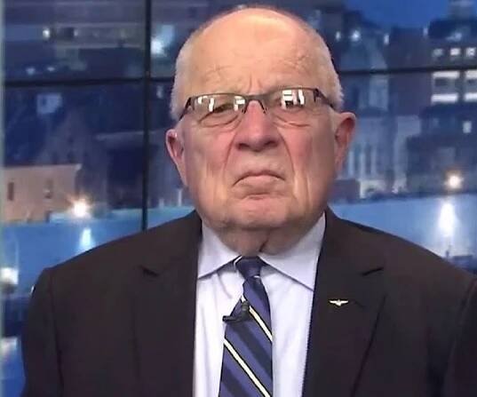 F. Lee Bailey Biography – Life of the Criminal Attorney & TV Personality