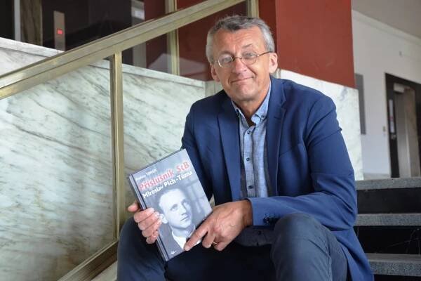 ROZHOVOR: Prokop Tomek o estébáku Miroslavu Pich-Tůmovi – Ústav pro studium totalitních režimů