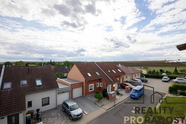 Prodej bytu 3+1 v obci Přímětice /okr. Znojmo/ | REALITY PRORADOST s.r.o 