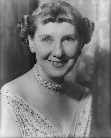 File:Mamie Eisenhower.jpg - Wikimedia Commons