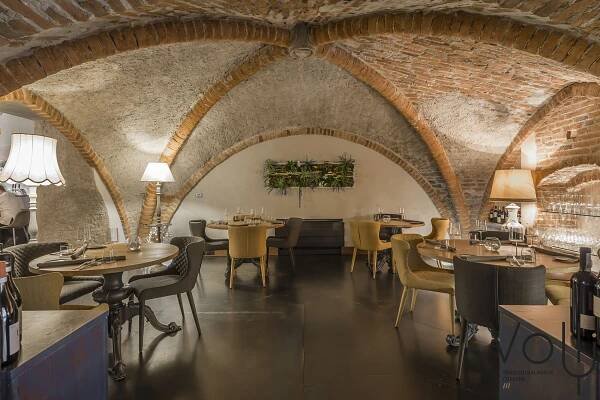 VOLLI RESTAURANT - Egodomus