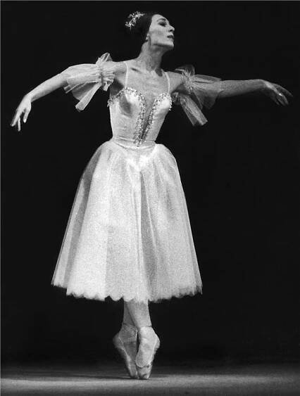 Šípková Růženka - 21.12.1966, Olga Skálová (Dobrá víla) Foto: Jaromír Svoboda
