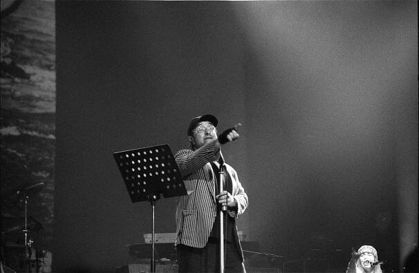 Into the songs of Lucio Dalla | A Million Steps