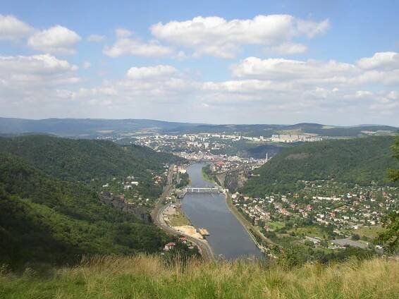 Ústí nad Labem láká turisty na značky a rodáky