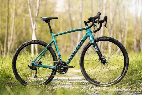 Kellys Soot 80 700C