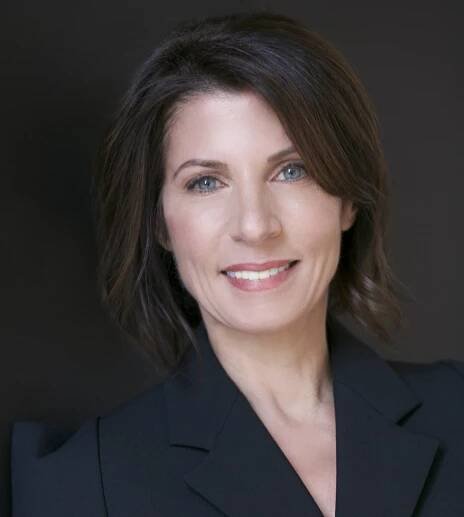 LISA DAVIS
