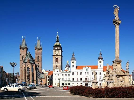 Category:Velké náměstí (Hradec Králové) - Wikimedia Commons