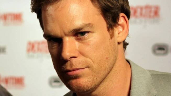 Michael C. Hall dokonale ztvárnil roli sériového vraha Dextera. Jeho sestru hrála bývalá manželka - Médium.cz