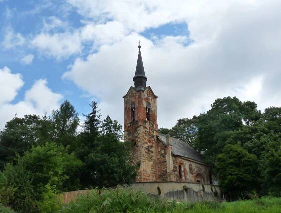 Kostel svatého Jiří (Luková)