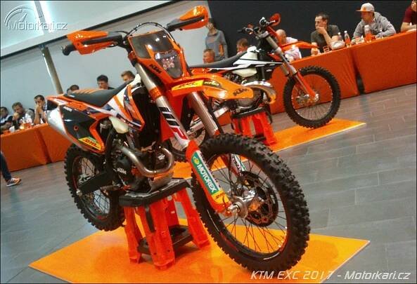 Fotogalerie Vyzkoušeli jsme nové KTM EXC ve Španělsku | Motorkáři.cz