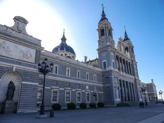 madrid-claironyva-cathedrale