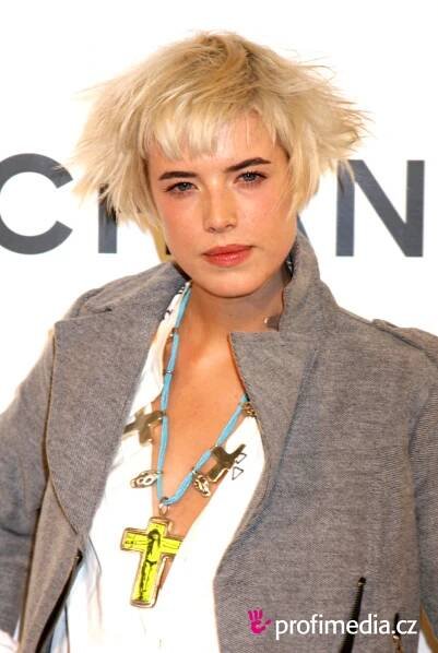 Agyness Deyn - celebrity účes - HappyHair