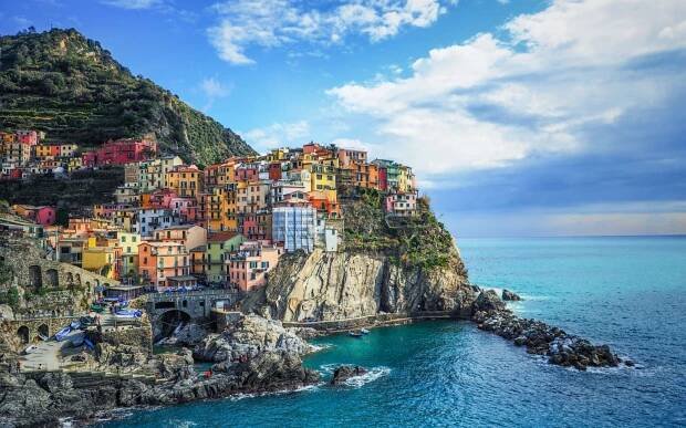 Manarola, the village overlooking the sea