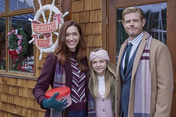 Sarah Power, Payton Lepinski, Trevor Donovan - Vánoční naděje - Promo